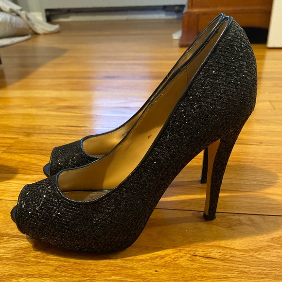 Beautiful Badgley Mischka sparkle heels - Picture 1 of 3